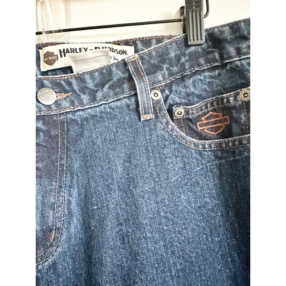 Harley Davidson Jeans Women's Mid-Rise Medium Indigo Bootcut Jeans Size 10 - Picture 3 of 5